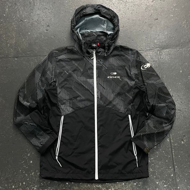 100 아이더 바람막이