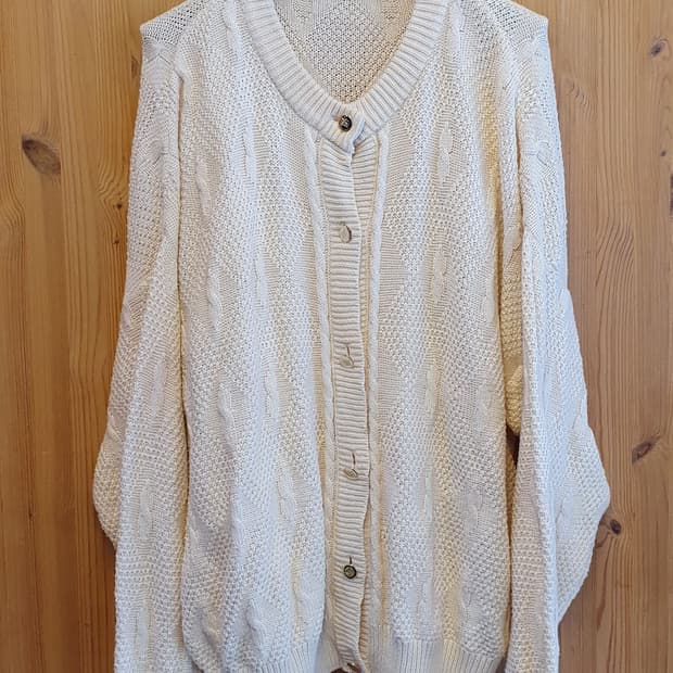 88.버버리 니트 가디건