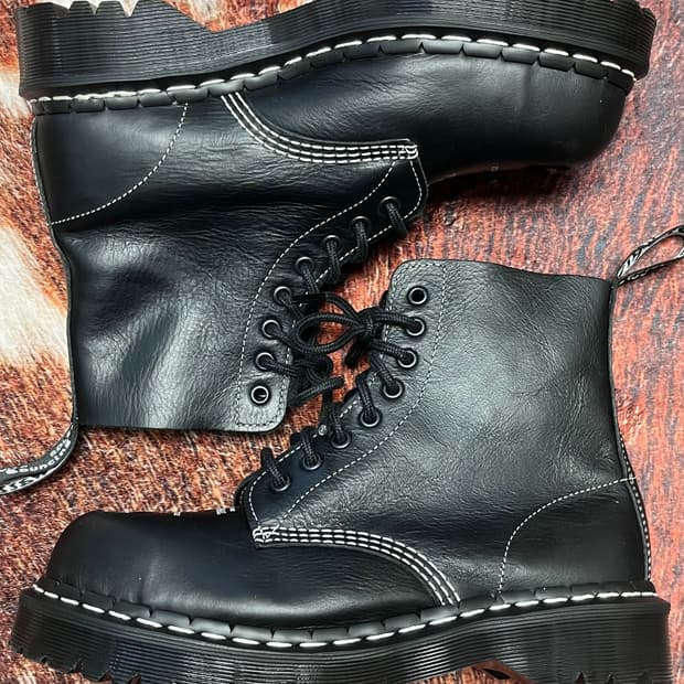[240] 닥터마틴 1460 ST 오버드라이브 스틸토 블랙 8홀 부츠