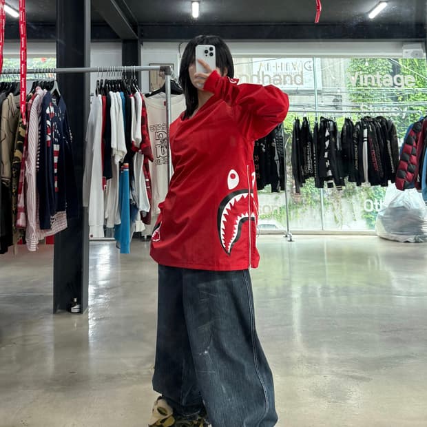 베이프 사이드 샤크 웜업