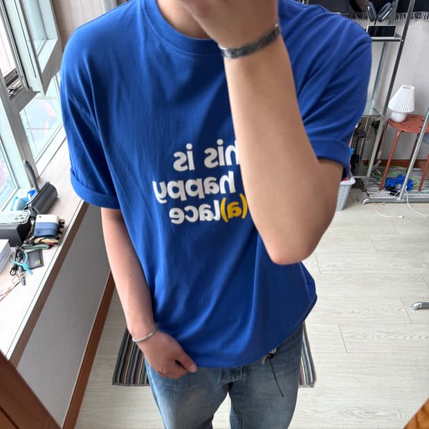 팔라스 해피 반팔 티셔츠