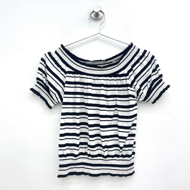 Striped smoked top