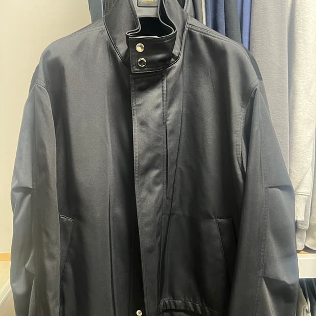 질스튜어트 쉘파카 블랙 L사이즈