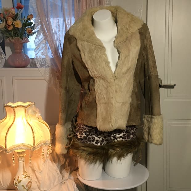 Fortuna Valentino래빗퍼 무스탕