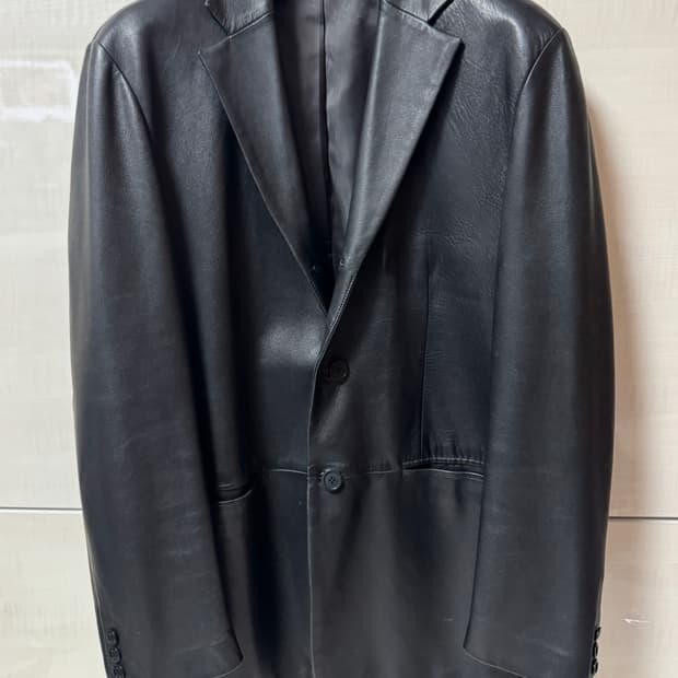 핏 좋고 상태 좋은 양가죽 블레이저 
