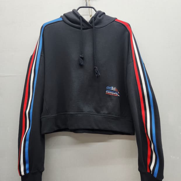 아디다스 멀티컬러 삼선 백 로고 크롭 후드티 M(XL)