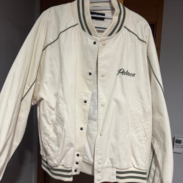 팔라스 화이트 자켓