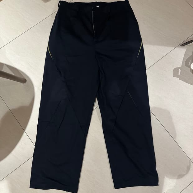 강정석 CONCEALED TROUSERS NAVY (2size)