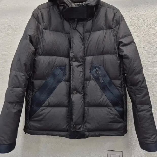 CP컴퍼니 고글 패딩 / 95 (정품)