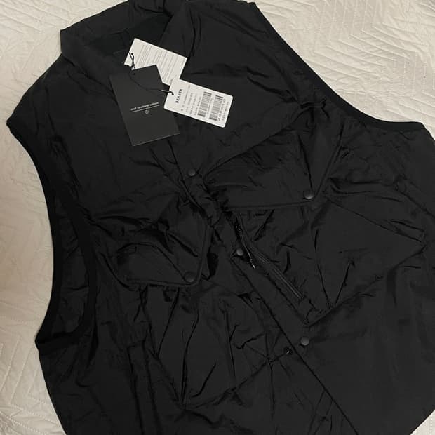 모이프 오버밀 베스트 블랙 OVER MIL VEST