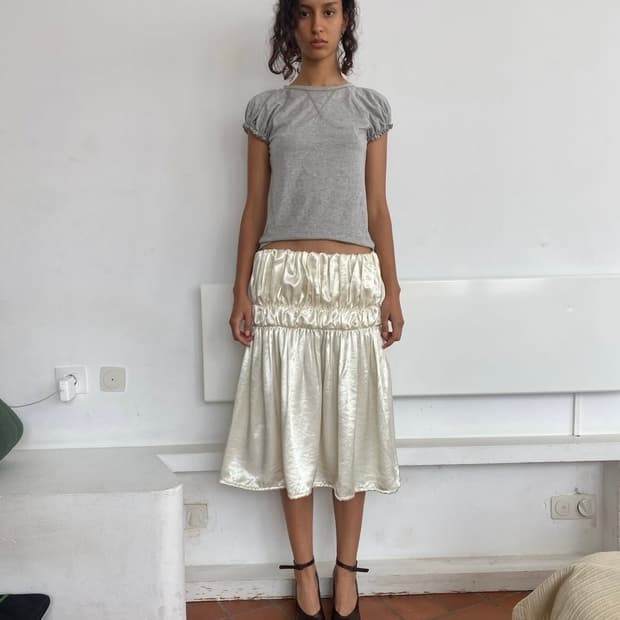 BELLE ANNA cloud skirt 스커트 (새상품)