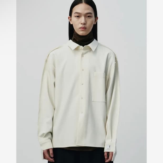 RE:CODE 레코드 아이보리 백니트 셔츠 L 급처