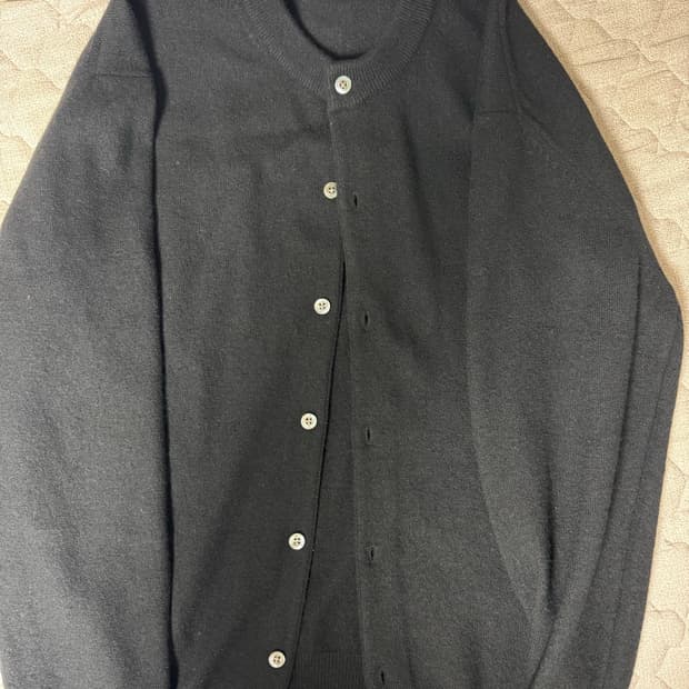 브라운야드 라운드넥 가디건 4사이즈 판매합니다 