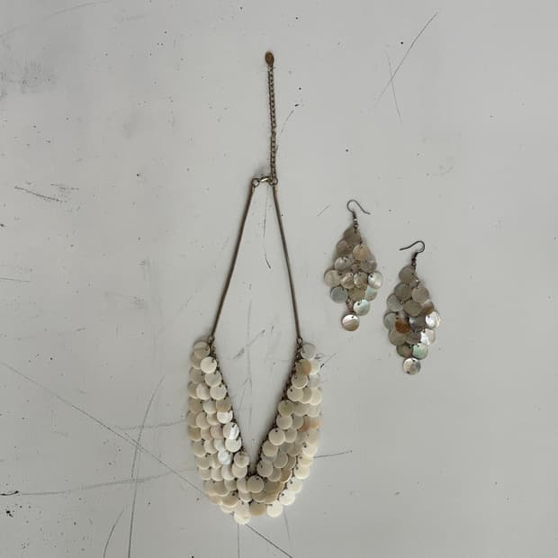 mother of pearl set