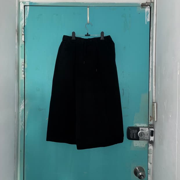 비대칭 팬츠