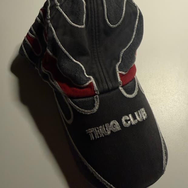 Thug club 모자