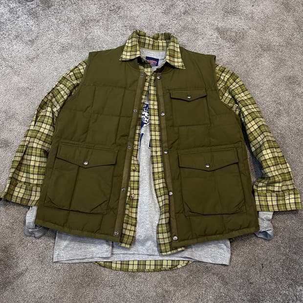 에비수 카키 스퀘어 퀄팅 패디드 패딩 베스트2XL