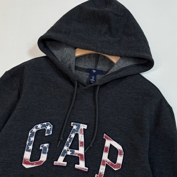 Gap 갭 성조기로고 차콜 후드티