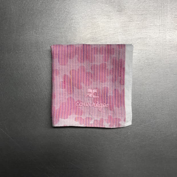 꾸레쥬 핑크 손수건