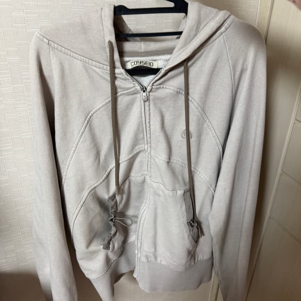 코이세이오 스트링 포켓 후드 집업 샌드 coyseio
