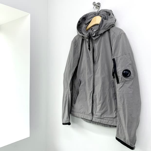 CP컴퍼니 렌즈 와펜 실버 고글 나일론 후드 자켓