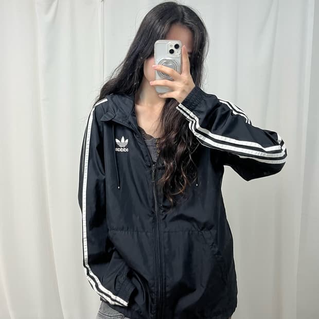 Adidas Europa windbreaker