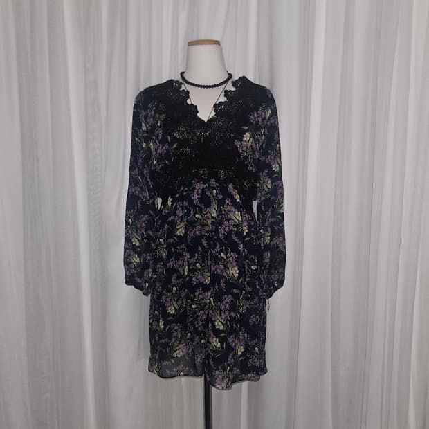 check your age 라일락 그레이프 원피스