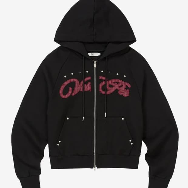 일리고 체크 아플리케 후드 집업 블랙