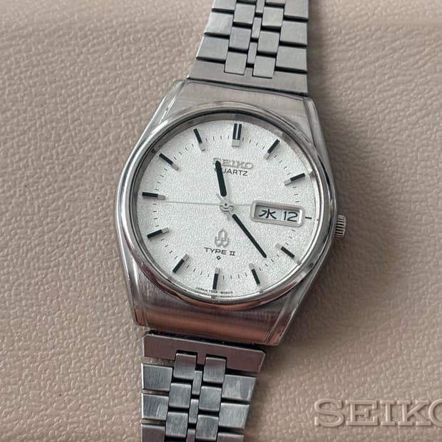 Seiko 세이코 쿼츠 Type II 눈꽃 Day-Date 1976