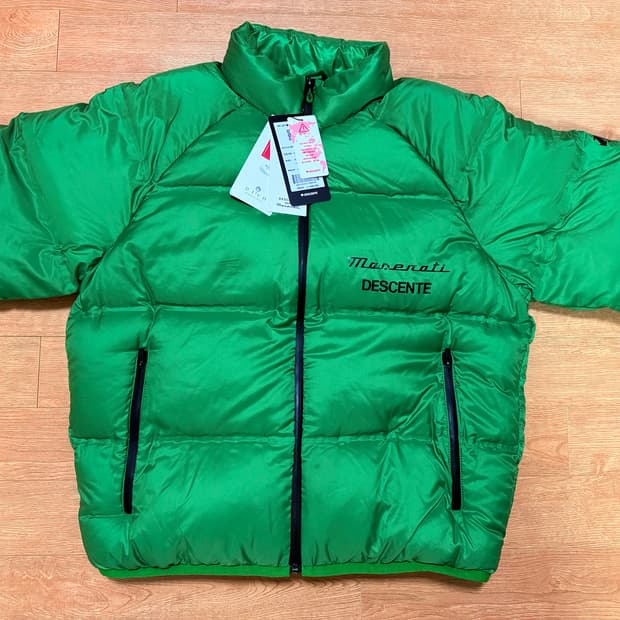 [95(M)] [데상트X마세라티] 에어써큘레이션 스텐드넥 숏 다운 자켓