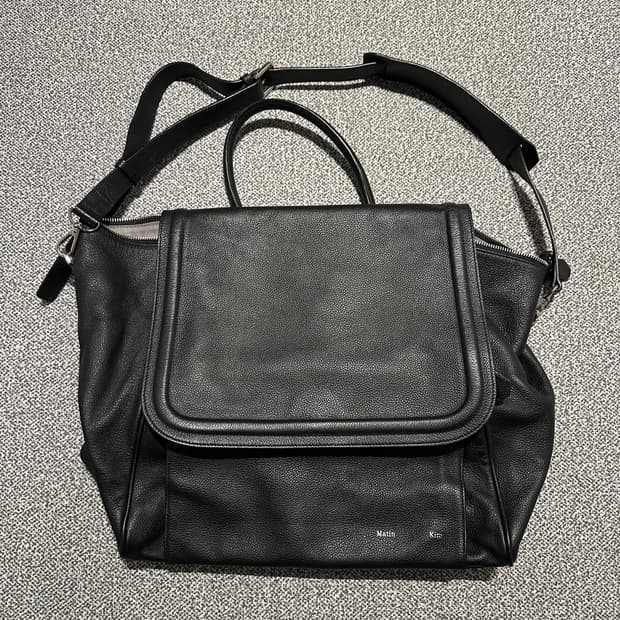 마뗑킴 소가죽 뉴 빅백 블랙