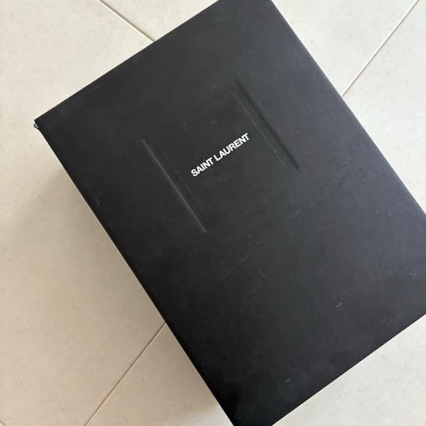 생로랑 스니커즈