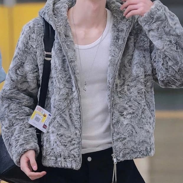 네버포겟 FAUX SHEARLING FULL 후드 집업 급처가격