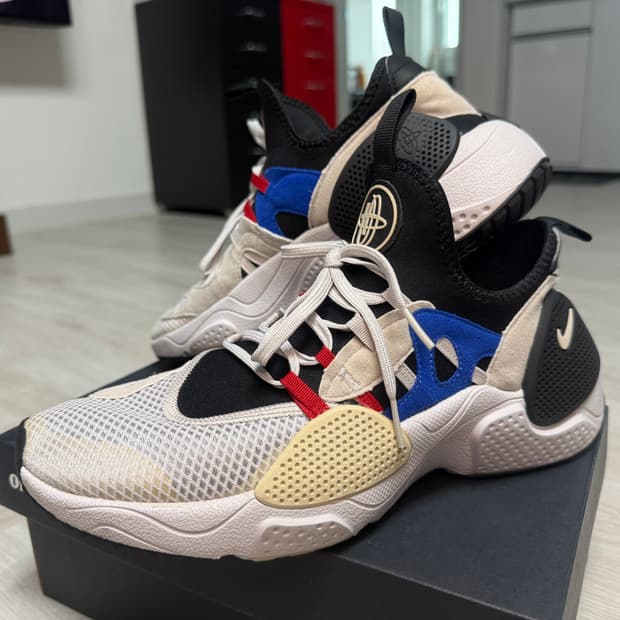 [260] 나이키 AO1697-001 허라치 E.D.G.E.