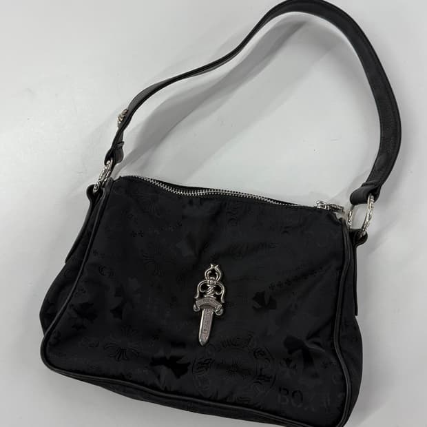 크롬하츠 Chrome Hearts 너겟백 숄더백 
