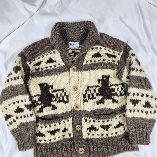 카나타코위찬니트