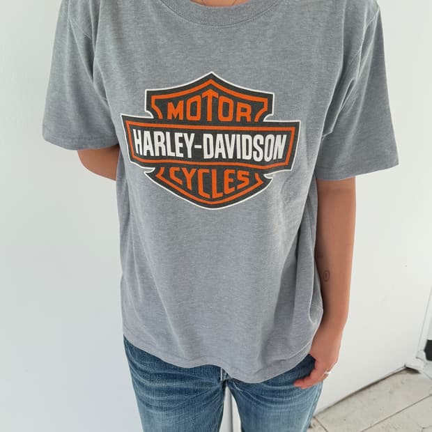 Harley-Davidson St. Thomas 바앤쉴드 그레이 반팔 티