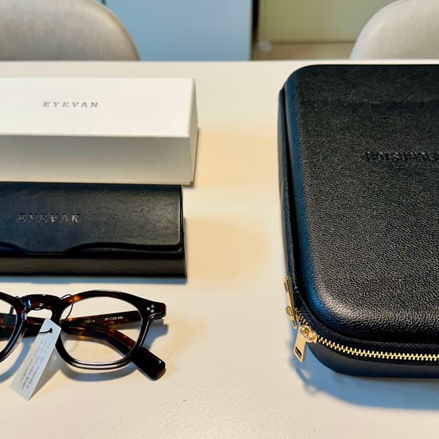 [새상품] 아이반 새들러 47사이즈 톨토이즈 판매합니다 ( 신형 모델 )