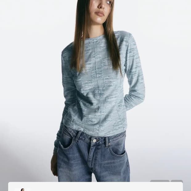 인사일런스 우먼 스퀘어 패턴 롱 슬리브 BLUE