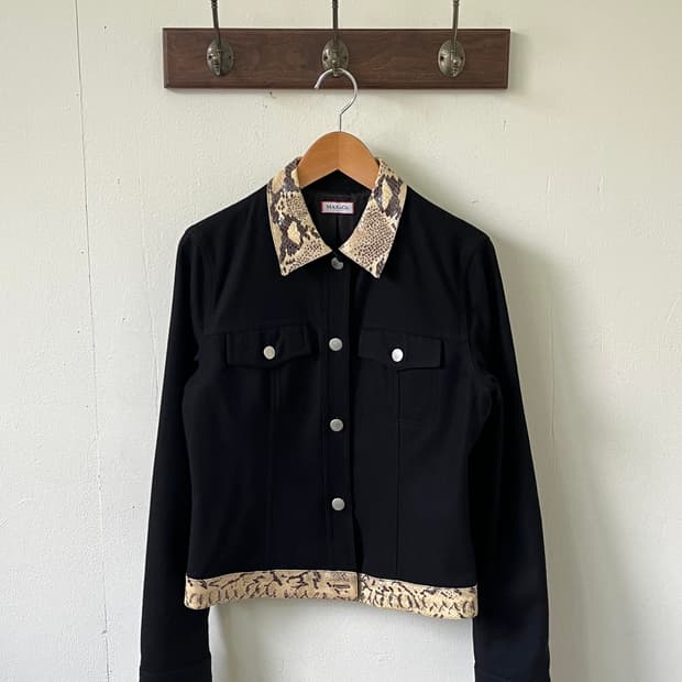 막스앤코 스네이크 트랙 자켓