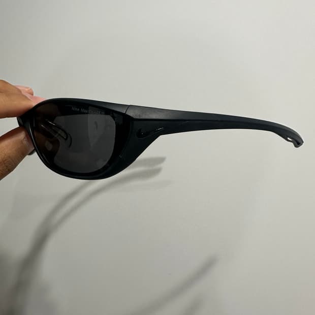 나이키 존 선글라스