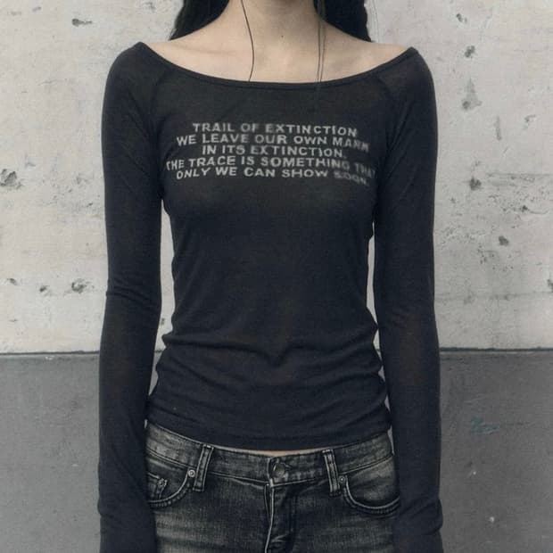 보헤미안서울 PRINTED LONG SLEEVE, CHARCOAL