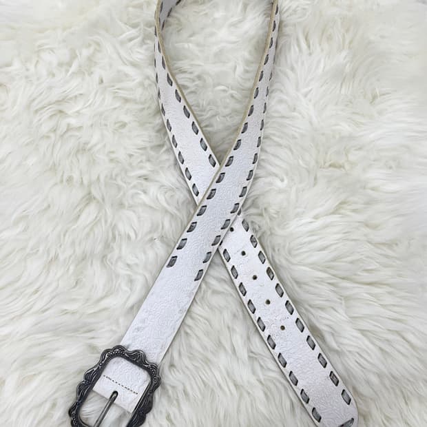 리얼레더 오리엔탈 스티치 버클 벨트