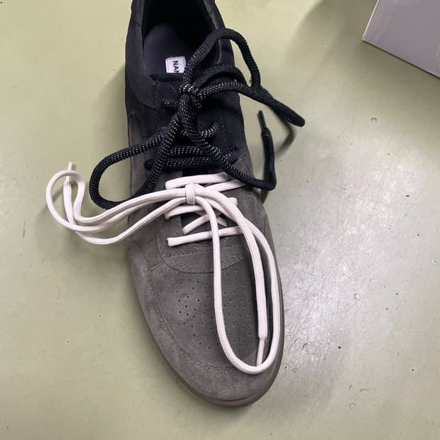 [44] 나마체코 오스터리 스니커즈 익스클루시브