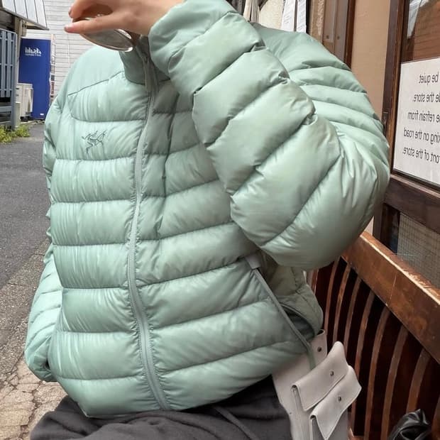 아크테릭스 세륨 자켓 스톤 그린 M(새상품,정품,택포함)