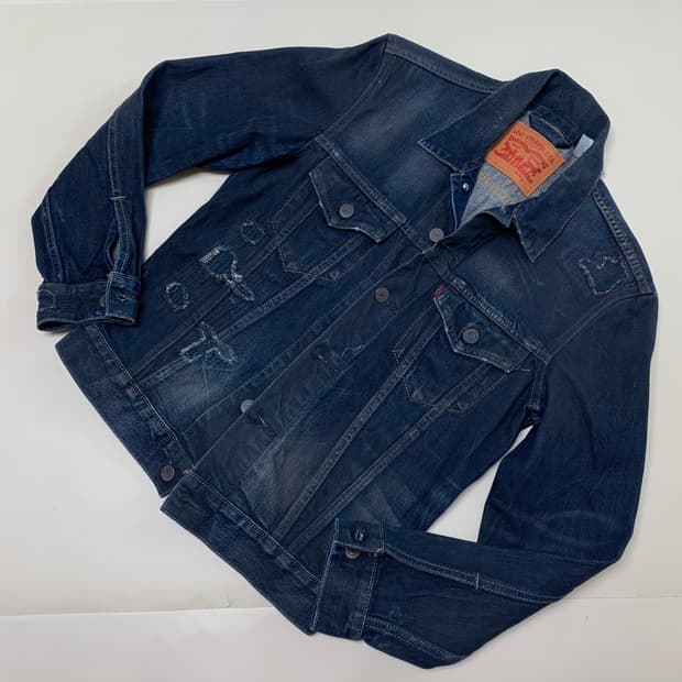 [S] 리바이스 데미지 워시드 트러커 자켓