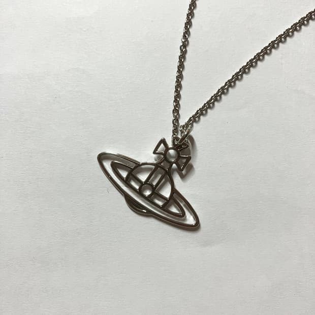 비비안웨스트우드 목걸이 