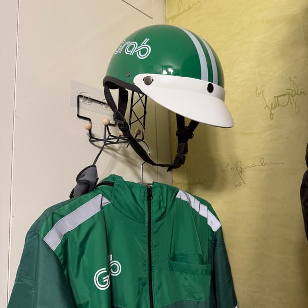 베트남 그랩 헬멧 자켓 세트 미사용신품