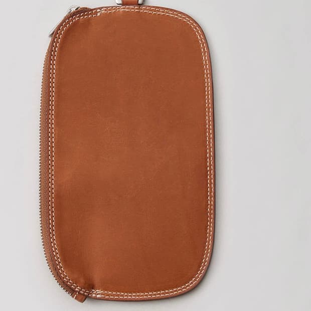 나이스네스(NICENESS) klaus 25SS 꼬냑컬러 구함