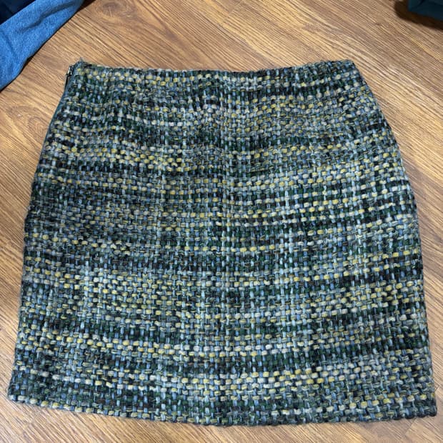 타미힐피거 스커트